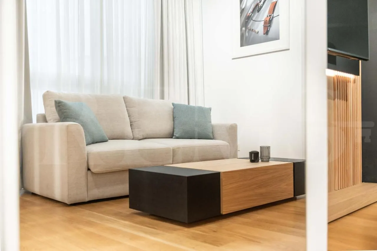 Apartamento Elegant Studio In The Heart Of Malaga By Rems