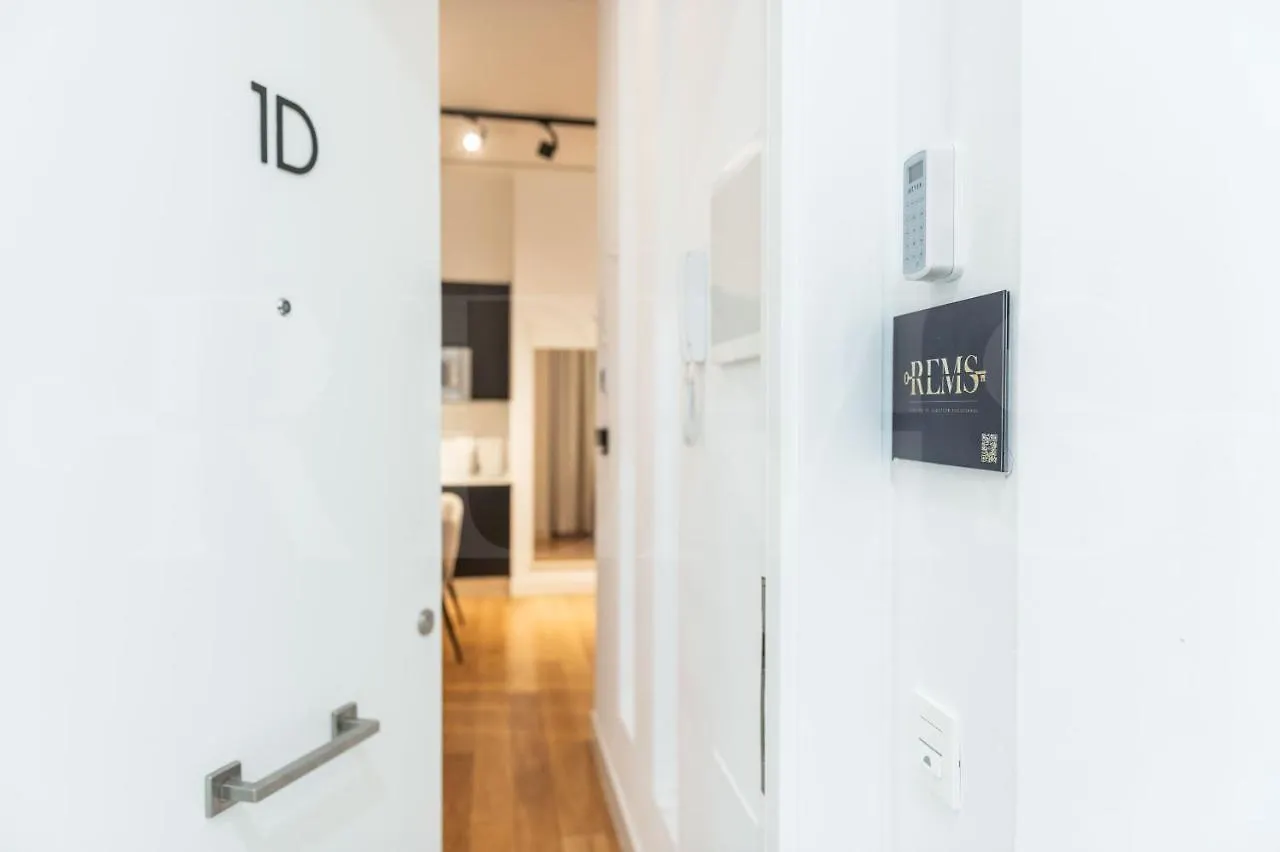 Apartamento Elegant Studio In The Heart Of Malaga By Rems